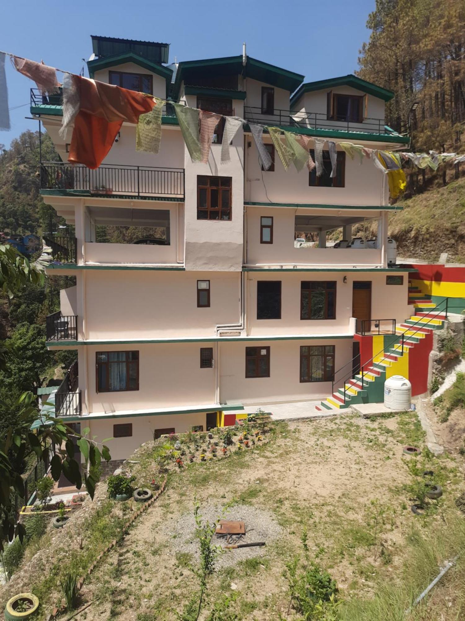 Aagaman Woods Apartment Shimla Exterior foto